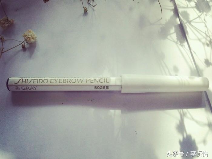 大一学生推荐化妆品护肤品,0基础化妆必备化妆品有哪些