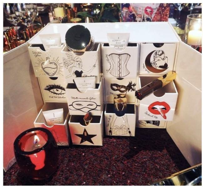 ysl和纪梵希哪个颜色好看点,纪梵希2021新年限定美妆