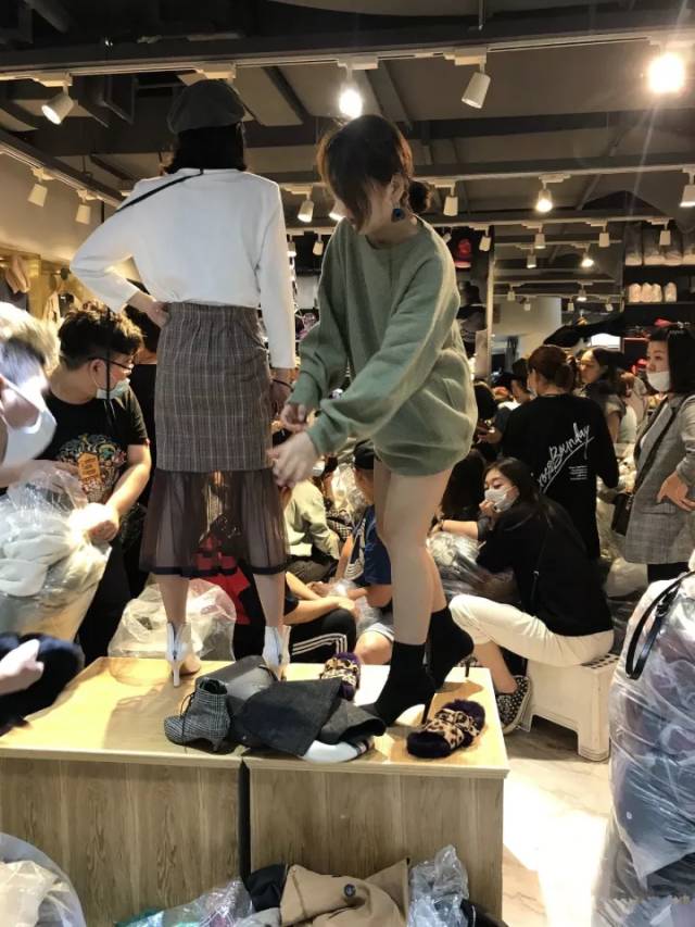 七浦路服装时尚女装,七浦路服装日韩风