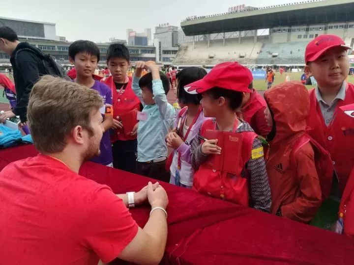 家长们请查收宝贝们的照片,请家长查收小可爱照片怎么回复