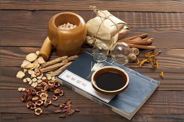 膏方温开水冲服正确做法,冬天补膏方的正确方法