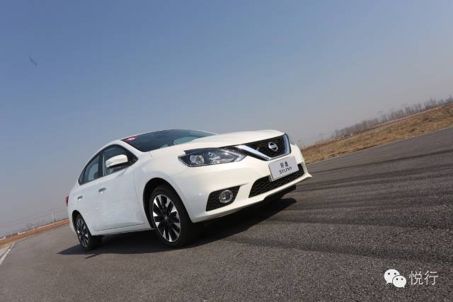焕然一新全新日产轩逸实拍解析,试驾东风日产新轩逸智享