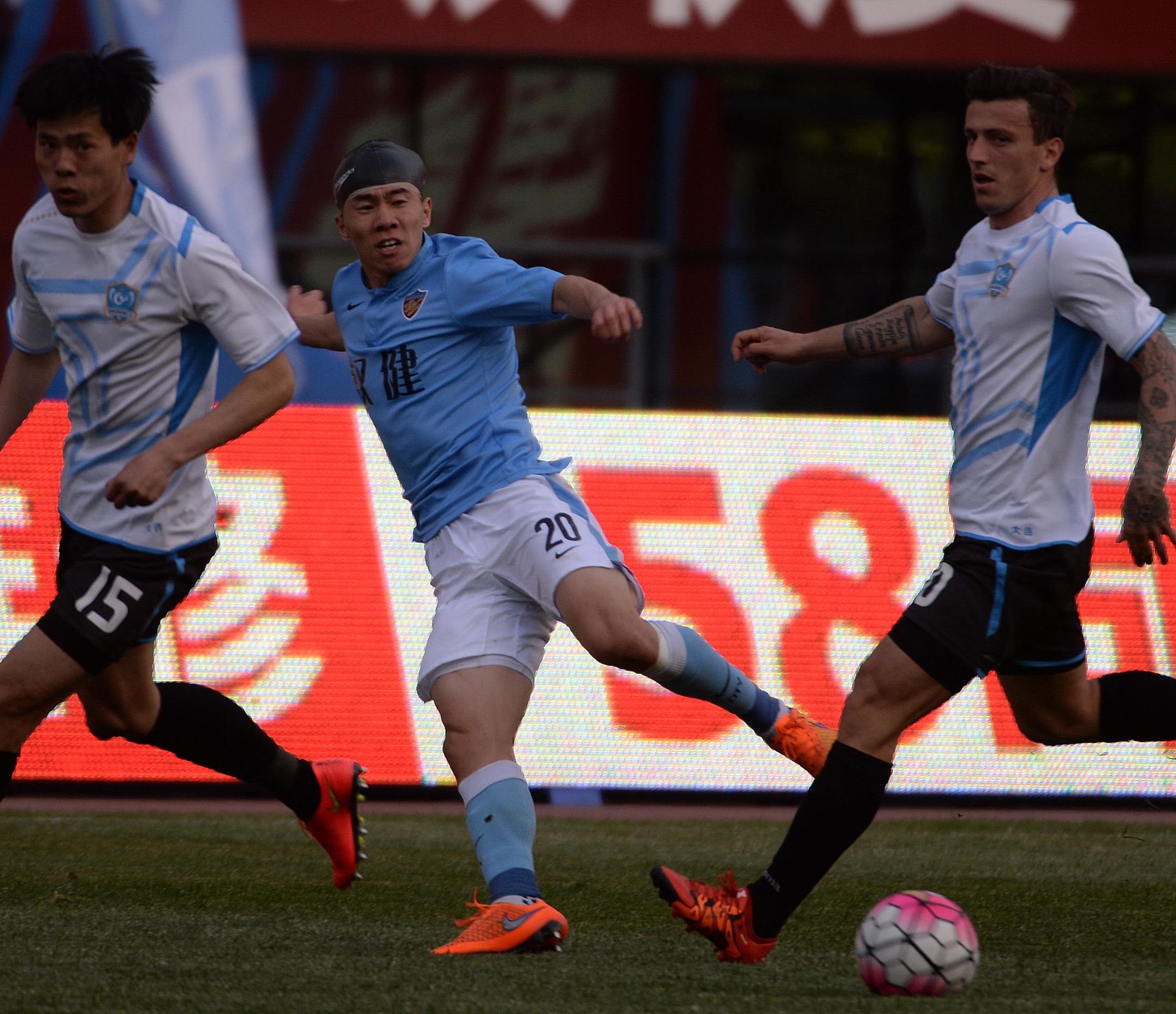 孙可头破血流,头破血流缝了四针