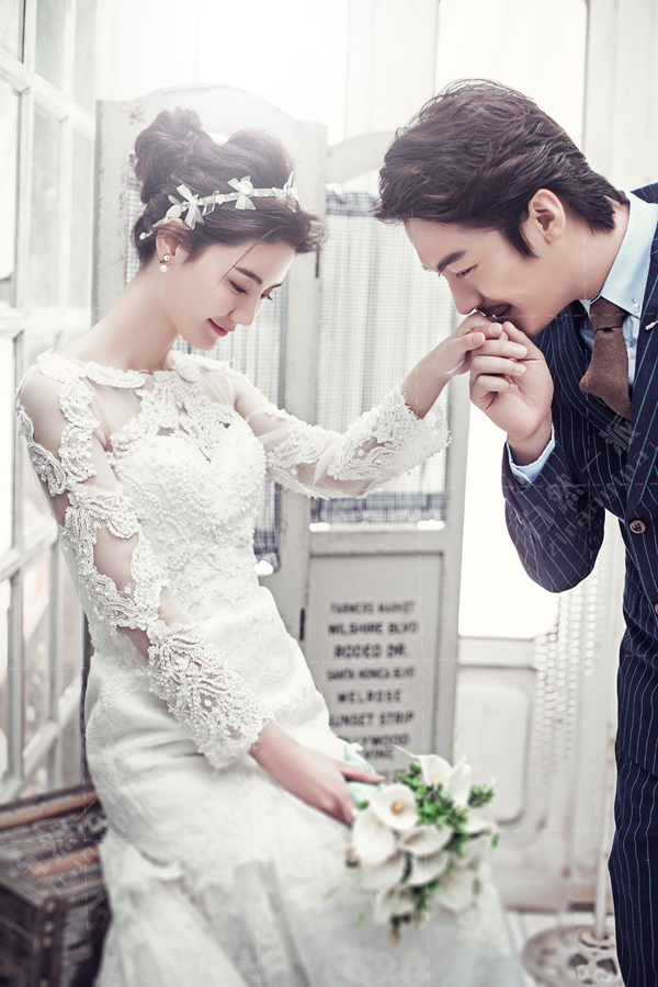 雾霾天气拍出来的婚纱照,雾霾天拍婚纱照