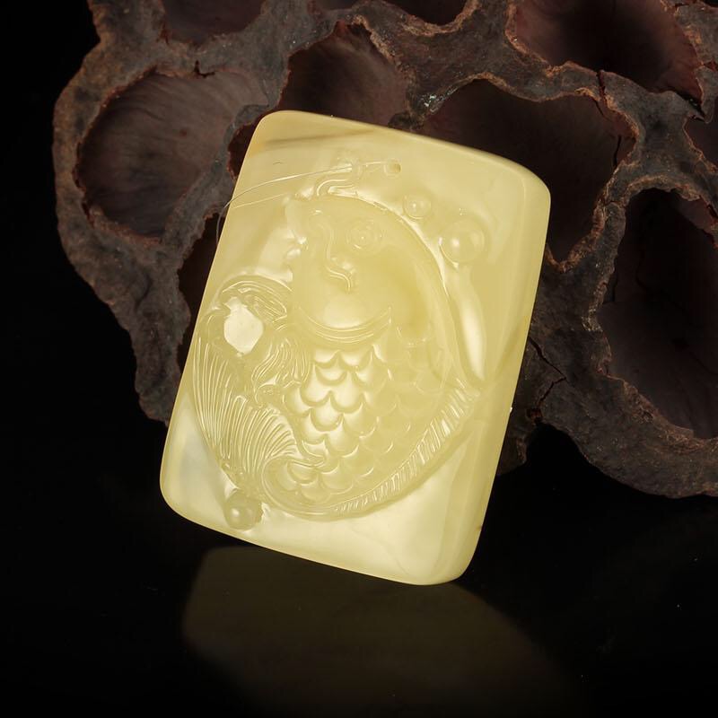 蜜蜡饰品分类怎么选,蜜蜡的鉴赏方法和鉴别