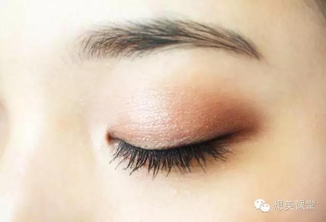 这些眼影盘，怎么也得有一个吧？！