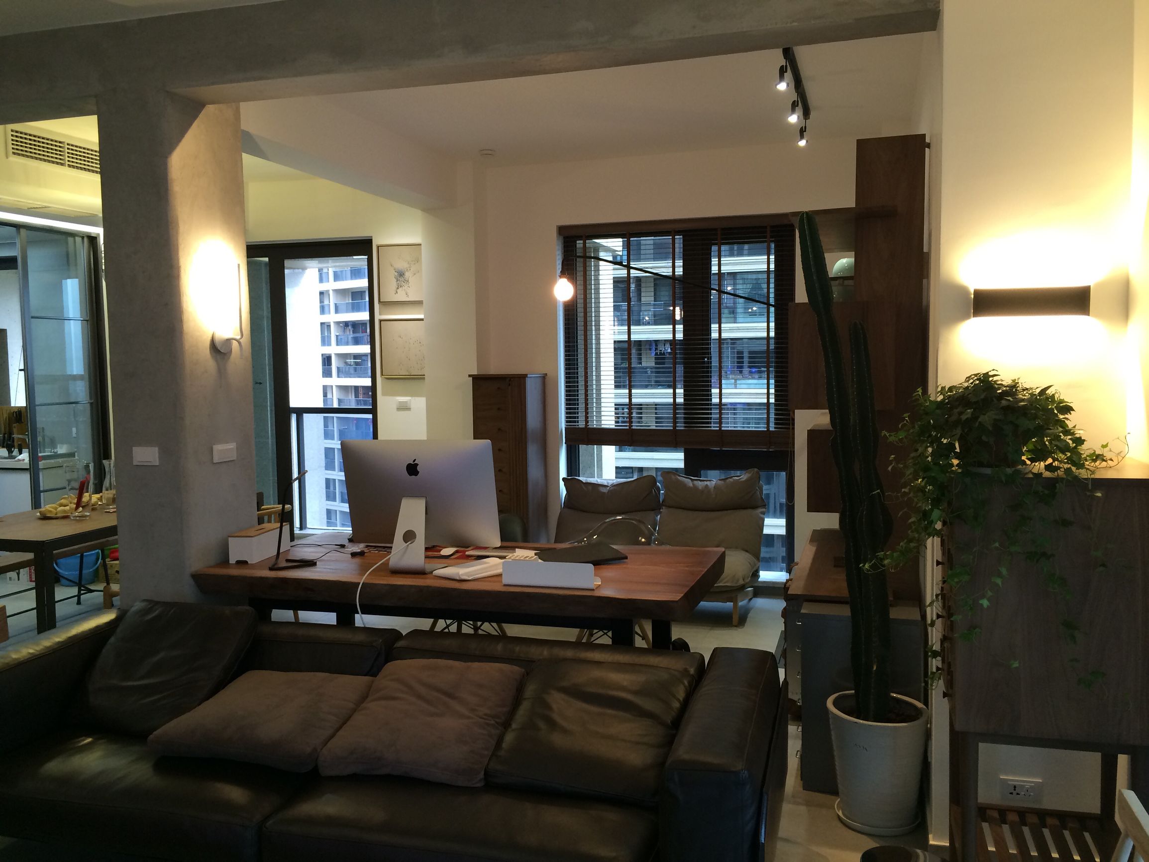 家庭工业装修风格,台式轻奢装修风格