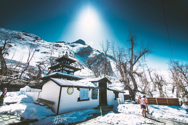 2023年中国史诗级十大徒步路线,徒步旅行路线攻略