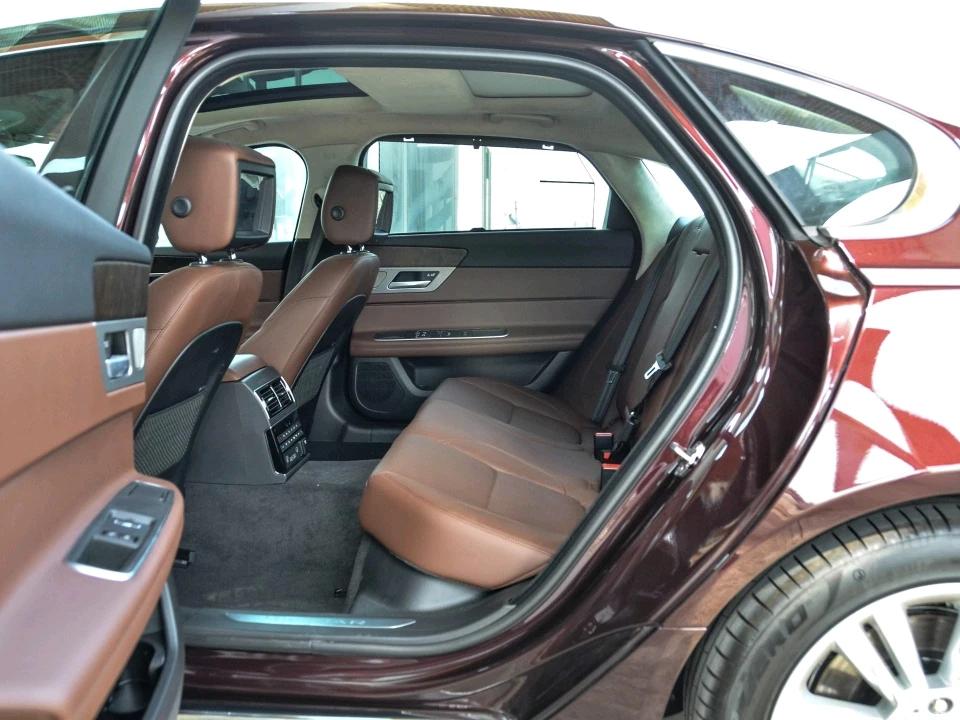 奔驰c180l1.6t发动机,奔驰c180l动力与a级动力比较