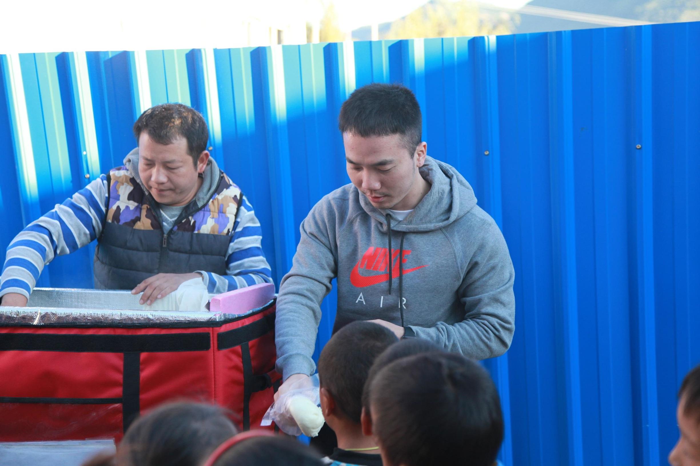 FXBTG大旗金融携手第一财经“一份早餐”温暖云南山区