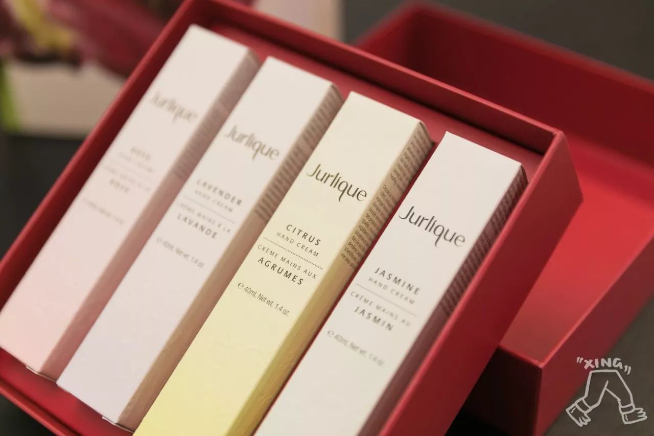 2018褰╁澶х墝鍦ｈ癁濂楄,鍓佹墜褰╁