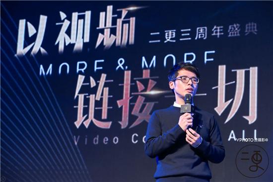 浜屾洿瑙嗛涓撹,閲囪浜屾洿