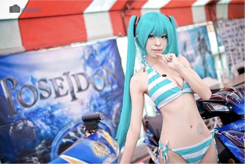 南台车展【SOL/ASTONE/THH】多款彩绘头盔亮相