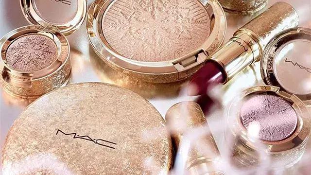 圣诞礼物送男友推荐,男朋友圣诞礼物都不舍得送