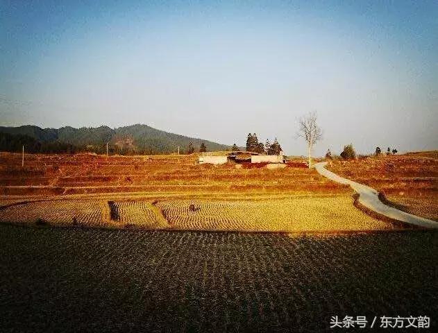 暮色中的乡村图片大全,暮色中的农家小院