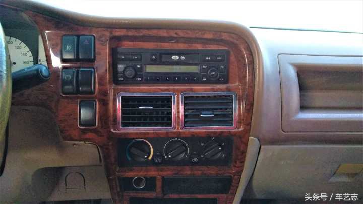 什么国产suv能在车里面睡觉 (领克03后排座椅放倒可以睡人吗)