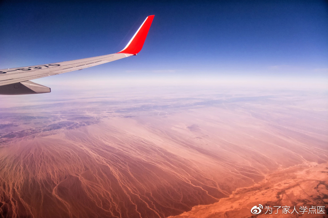 飞行过程中出现耳痛怎么解决,飞行期间有一段耳朵特别疼