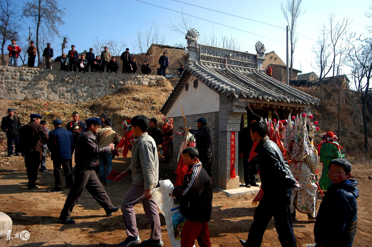 陇县新年习俗,陕西陇县当地的风俗