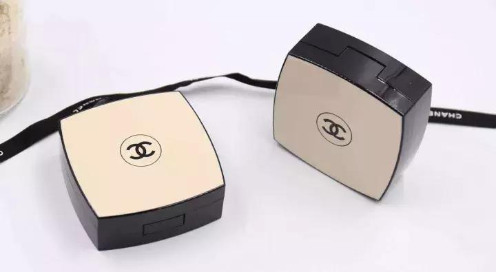 消除暗黄保湿气垫霜,十大最好遮瑕气垫干皮