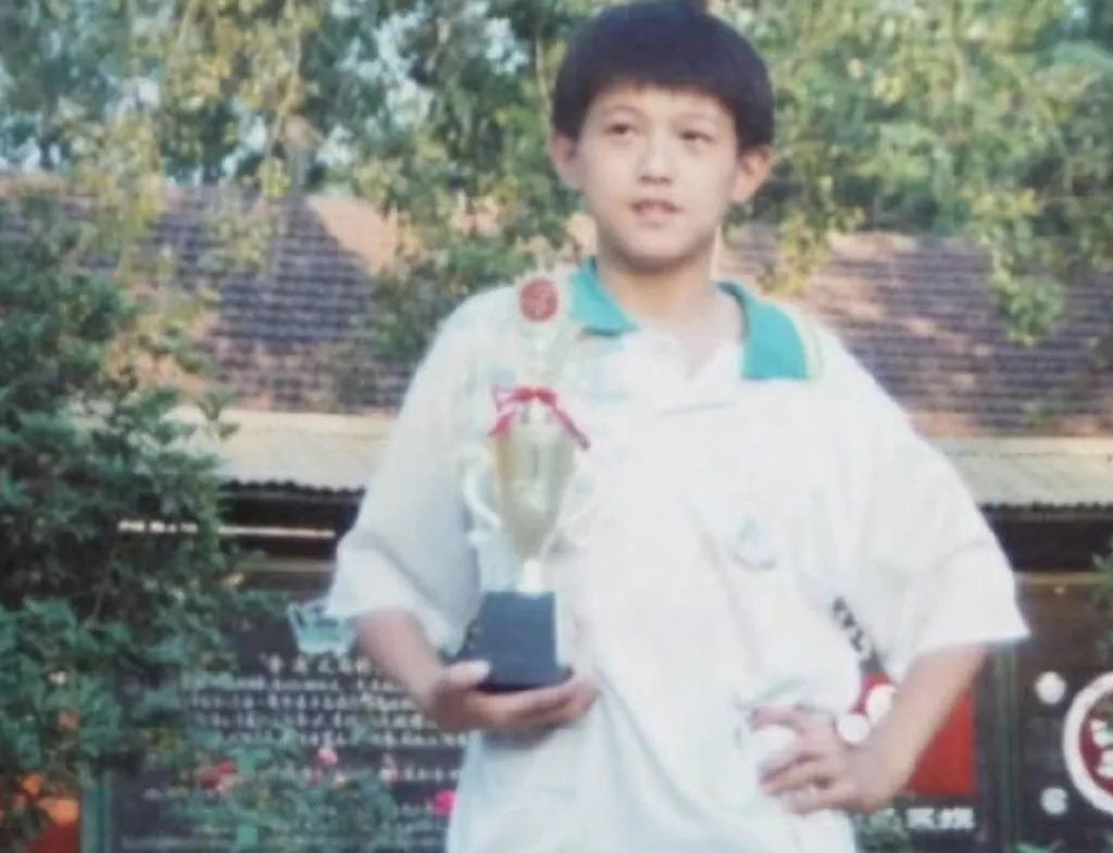 洛阳足球运动员肖智,洛阳籍足球运动员肖智