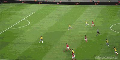 变身c罗挑战内马尔,c罗变身赛亚人