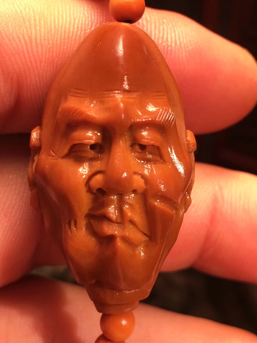 橄榄核里边都干了还容易开裂吗,橄榄核开裂用蛋清还是用502