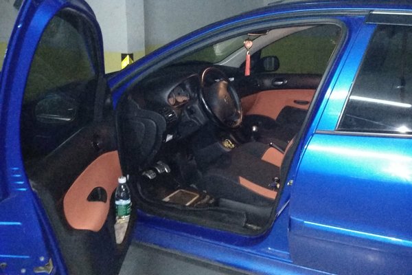 雪铁龙c2千元车,雪铁龙c21.4手动开20万公里