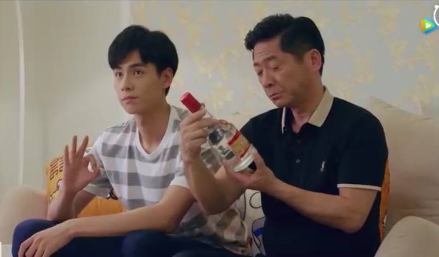 江辰惹陈小希生气小希要转学,江辰三年后见陈小希送小希回家