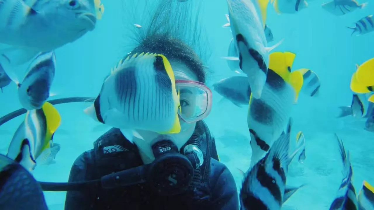 90后女孩月入30w,90后女孩要求薪水3万多