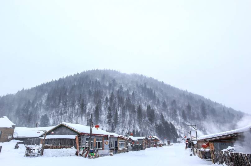 冬天值得去的旅游景点自驾游,冬季值得去旅游的十大地方