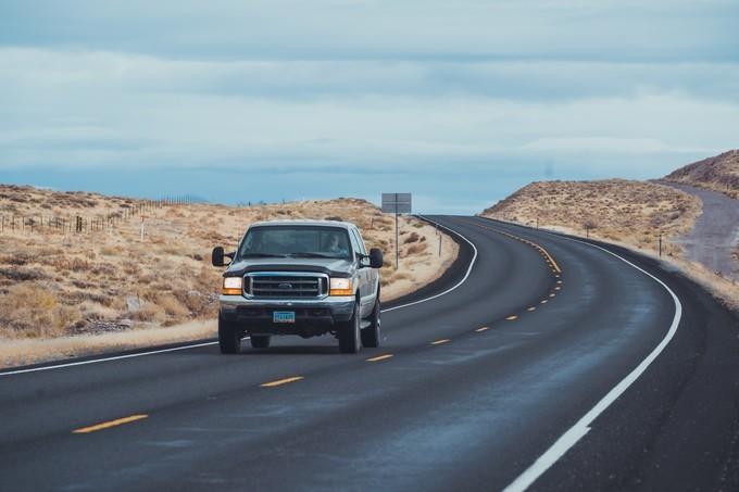 鍐呭崕杈惧窞鑻辨枃姝屾洸,鍐呭崕杈惧窞鐨勬瓕