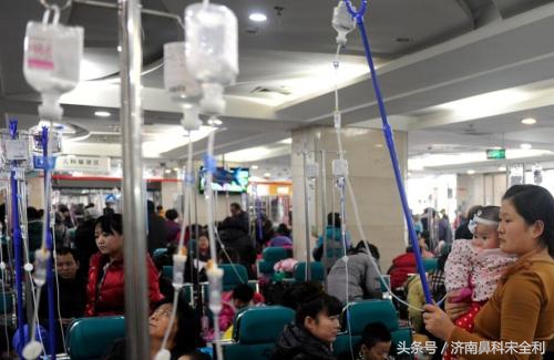 男子输液后10分钟莫名死亡,国民的“输液之路”究竟何时是个头?