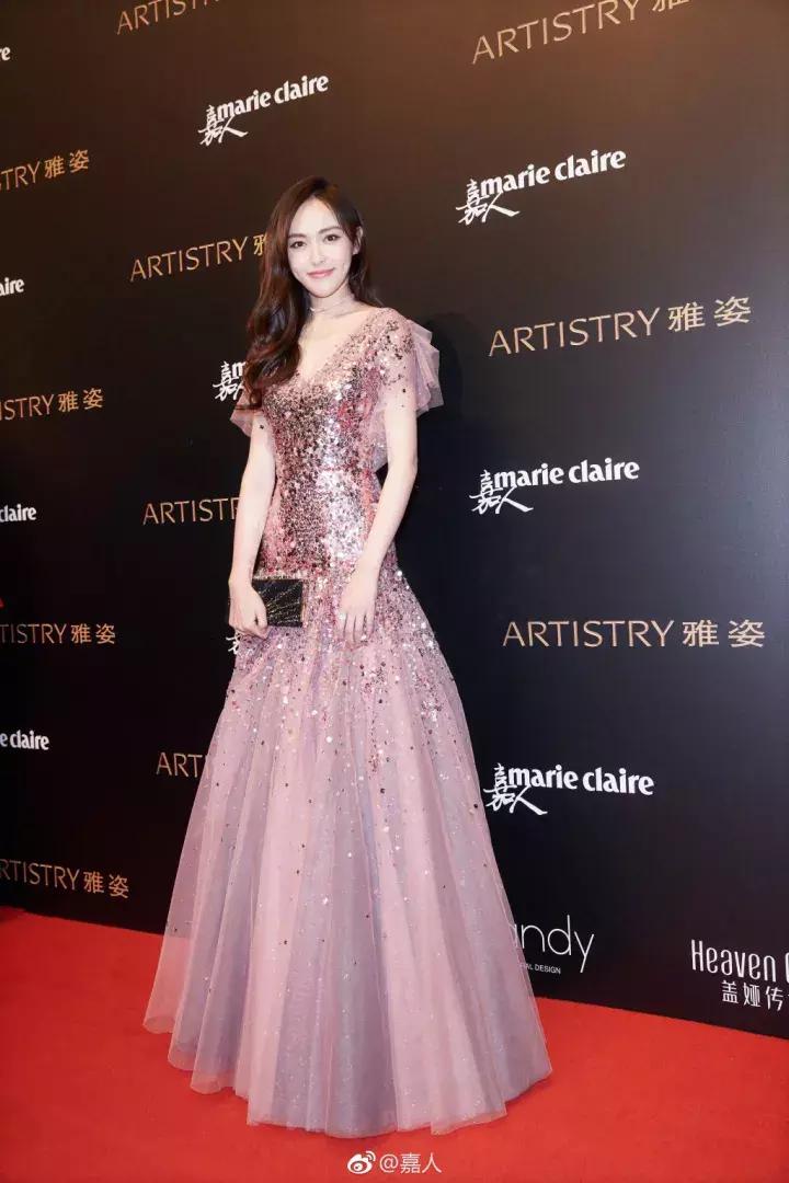 星光大赏杨幂刘亦菲唐嫣,杨幂刘亦菲同框图片