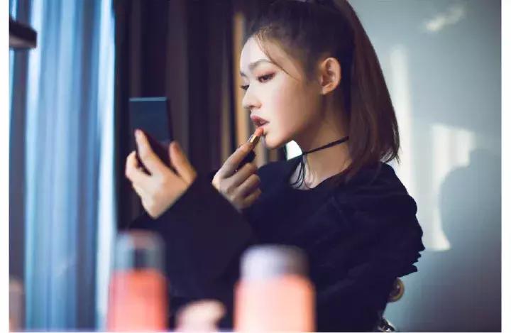 鏋楀厑鑷洕鏂伴矞鎭嬬埍,鏋楀厑涓庡皬椴滆倝鎭嬫儏椋庢尝