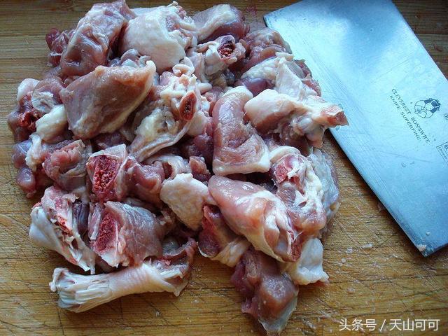 又麻又辣的干锅鸭,干锅鸭怎么做更好吃