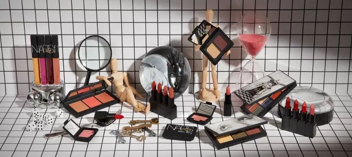 这些圣诞美甲美爆啦,这些美妆好物萌翻少女心