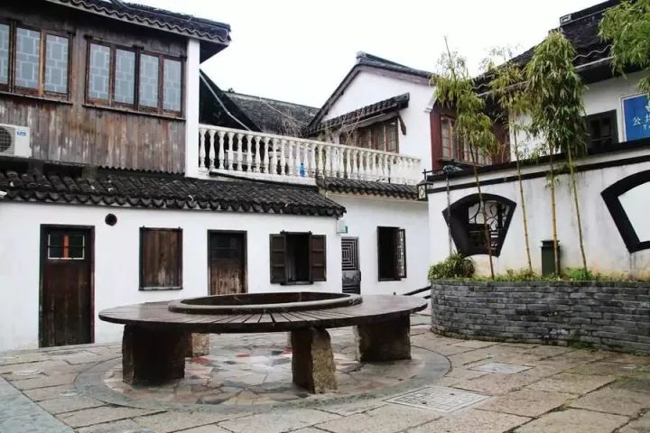 万万没想到!它低调了450多年,却因上海迪士尼一夜间火遍全国!