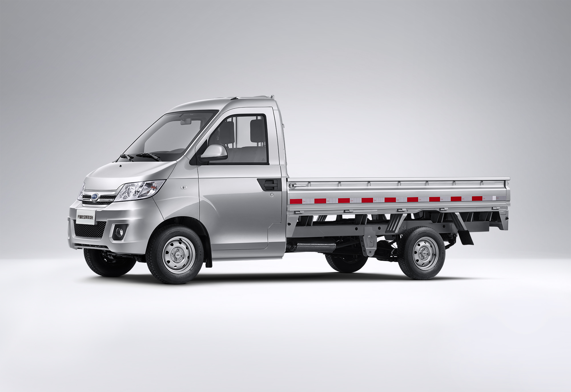 开瑞优劲自重多少,开瑞优劲最新款