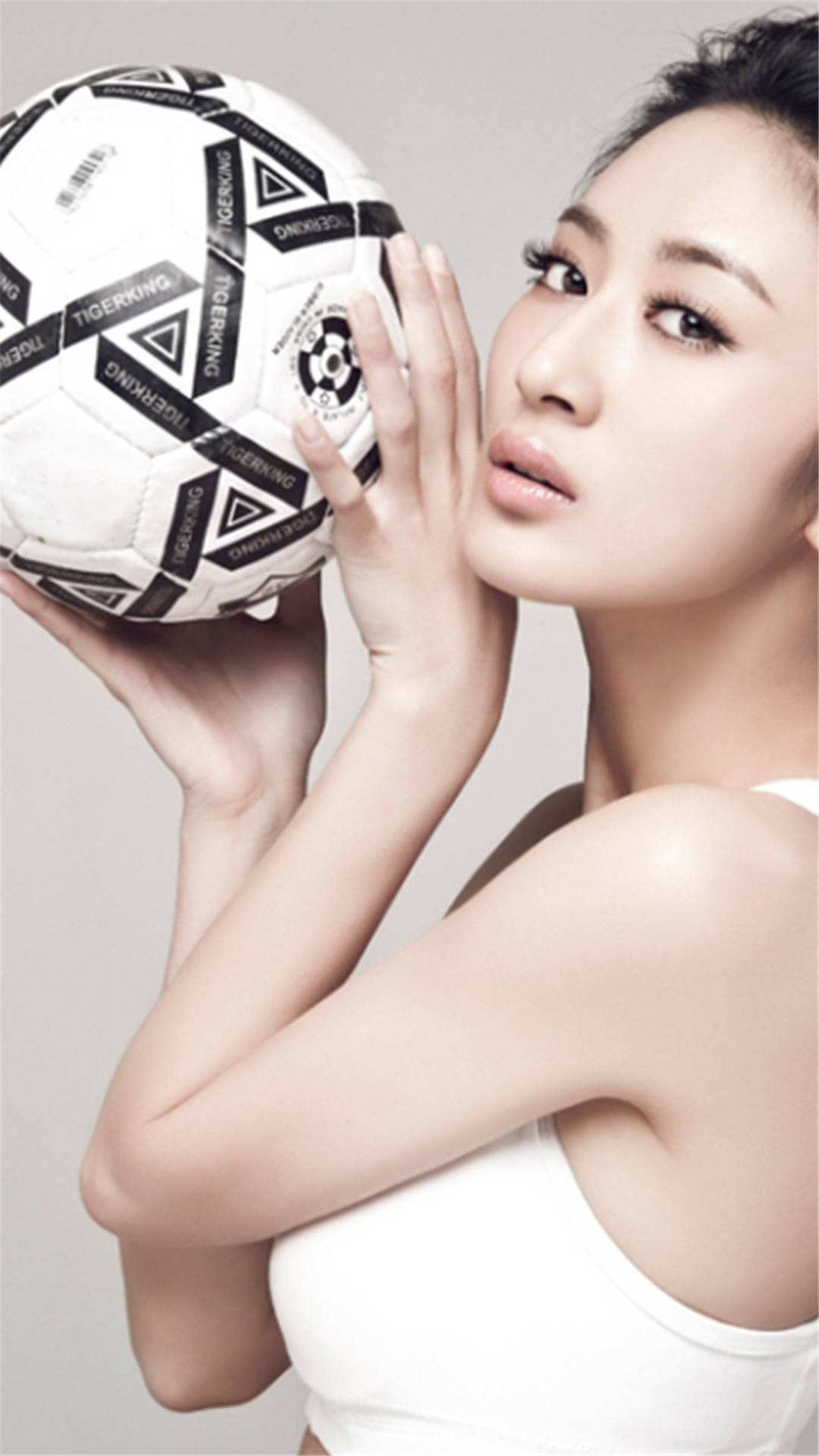 有关足球的壁纸,足球氛围感手机壁纸