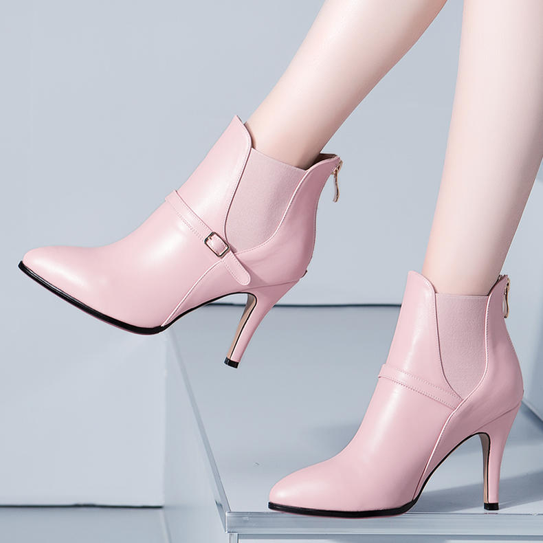 女神必穿高跟鞋,女神必备的短靴