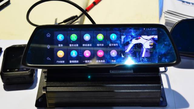 开车上路这些奇葩操作你遇到过吗,开车掌握了这五项保证你安全