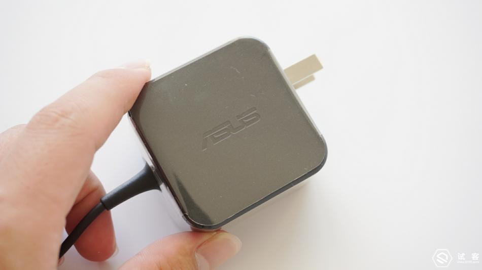 华硕ac68u属于什么档次的路由器,华硕ac68u是千兆路由器不