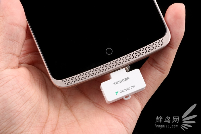 东芝transferjet怎么样,东芝transferjet传输数据