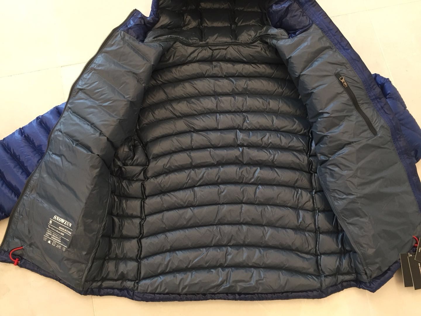 大漠排骨羽绒服,大漠户外定制羽绒服