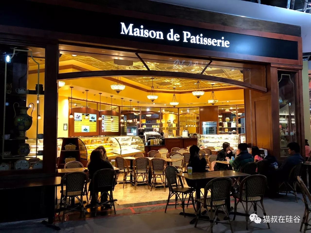 苹果巅峰iphonex,巅峰极速选r8还是c8