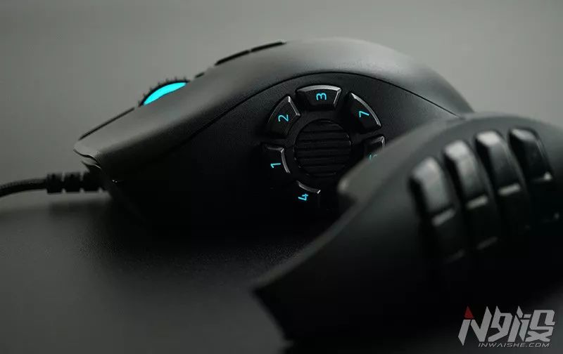 雷蛇那伽梵蛇进化版拆解,razer那伽梵蛇v2专业版