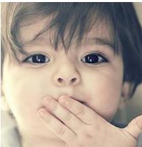 儿子上眼皮子长了一个疙瘩,女儿眼睛最近长疖子什么情况