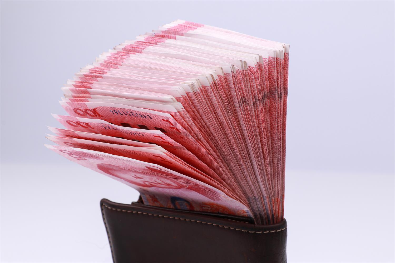 为什么保险定损比自费还贵,代位追偿定损15%免赔额