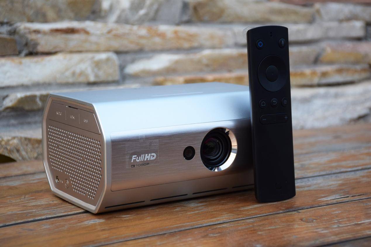 微鲸投影m1f1对比,微鲸投影仪f1使用说明