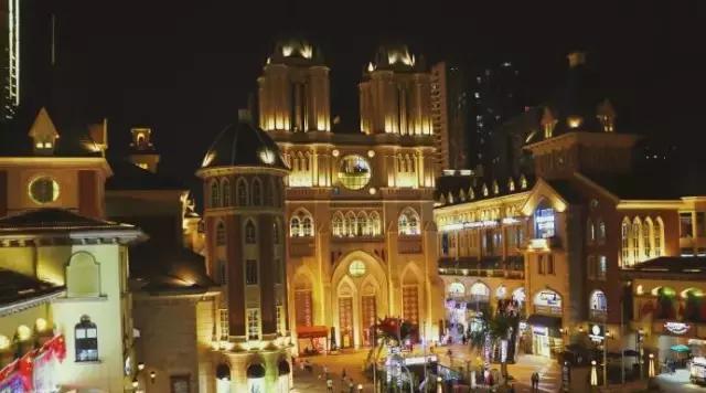 武汉威廉古堡轰趴馆,武汉轰趴